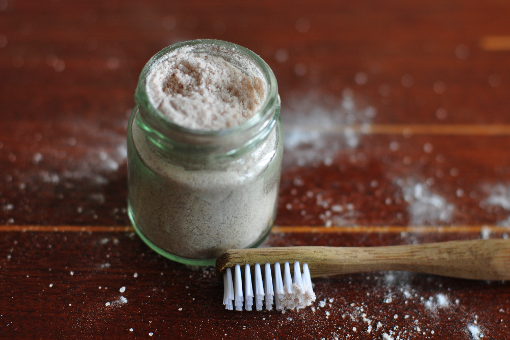 Home-made tooth powder
